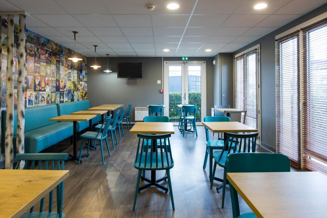 Hotel F1 Lyon Genay Massieux Екстер'єр фото